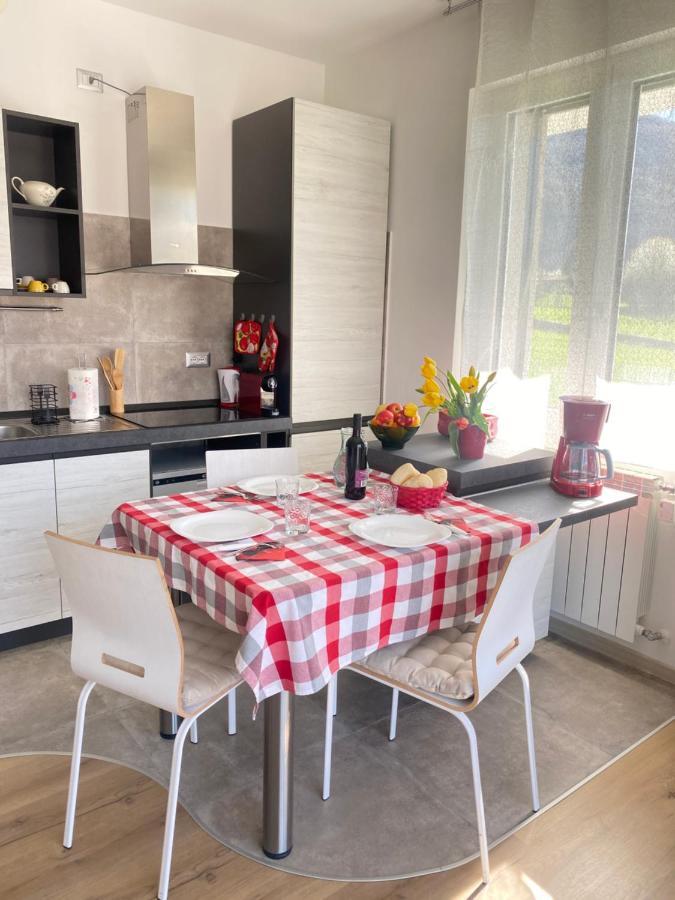 Il Giardino Dei Ciliegi Apartment คอลีโก ภายนอก รูปภาพ