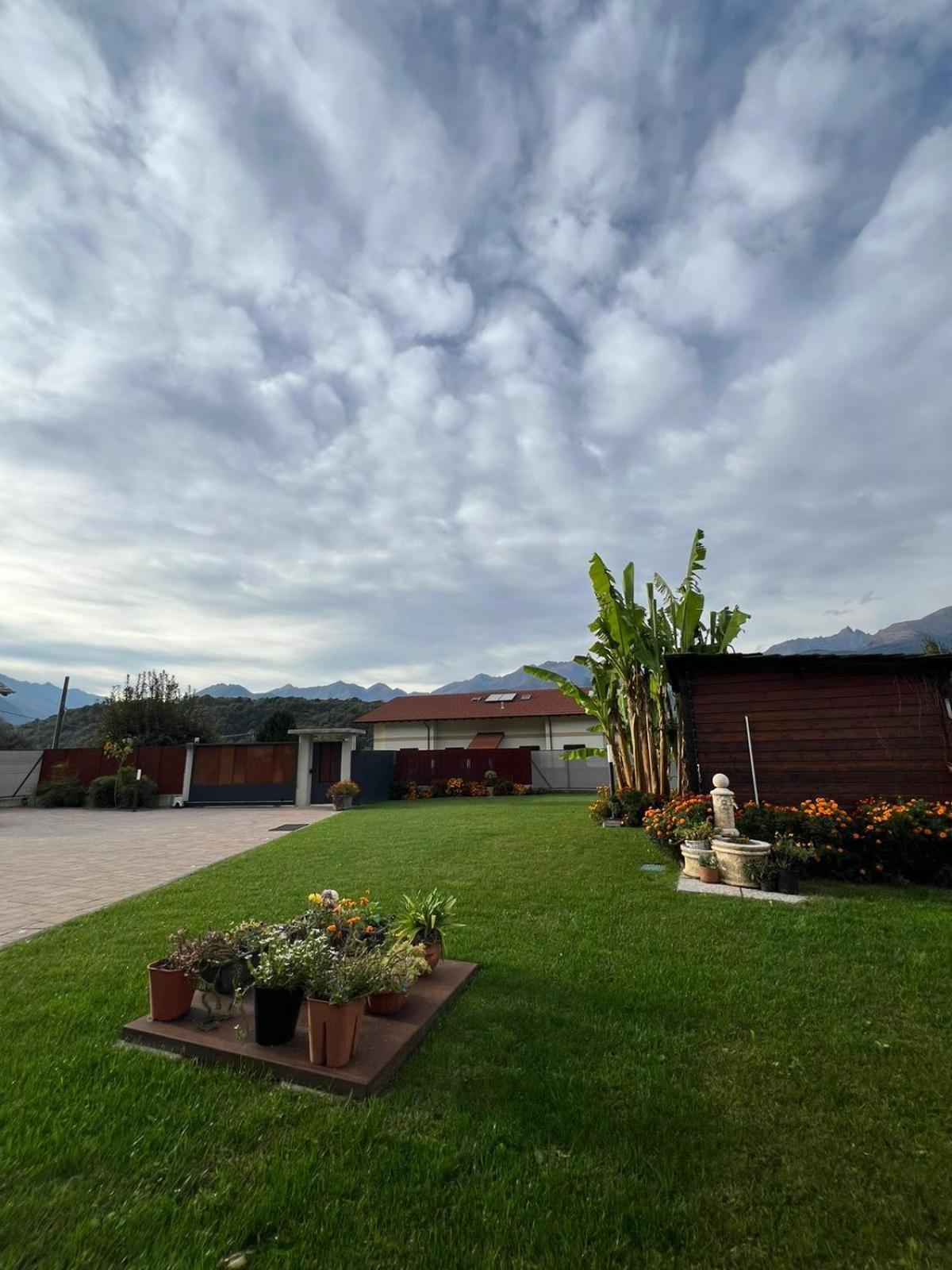 Il Giardino Dei Ciliegi Apartment คอลีโก ภายนอก รูปภาพ